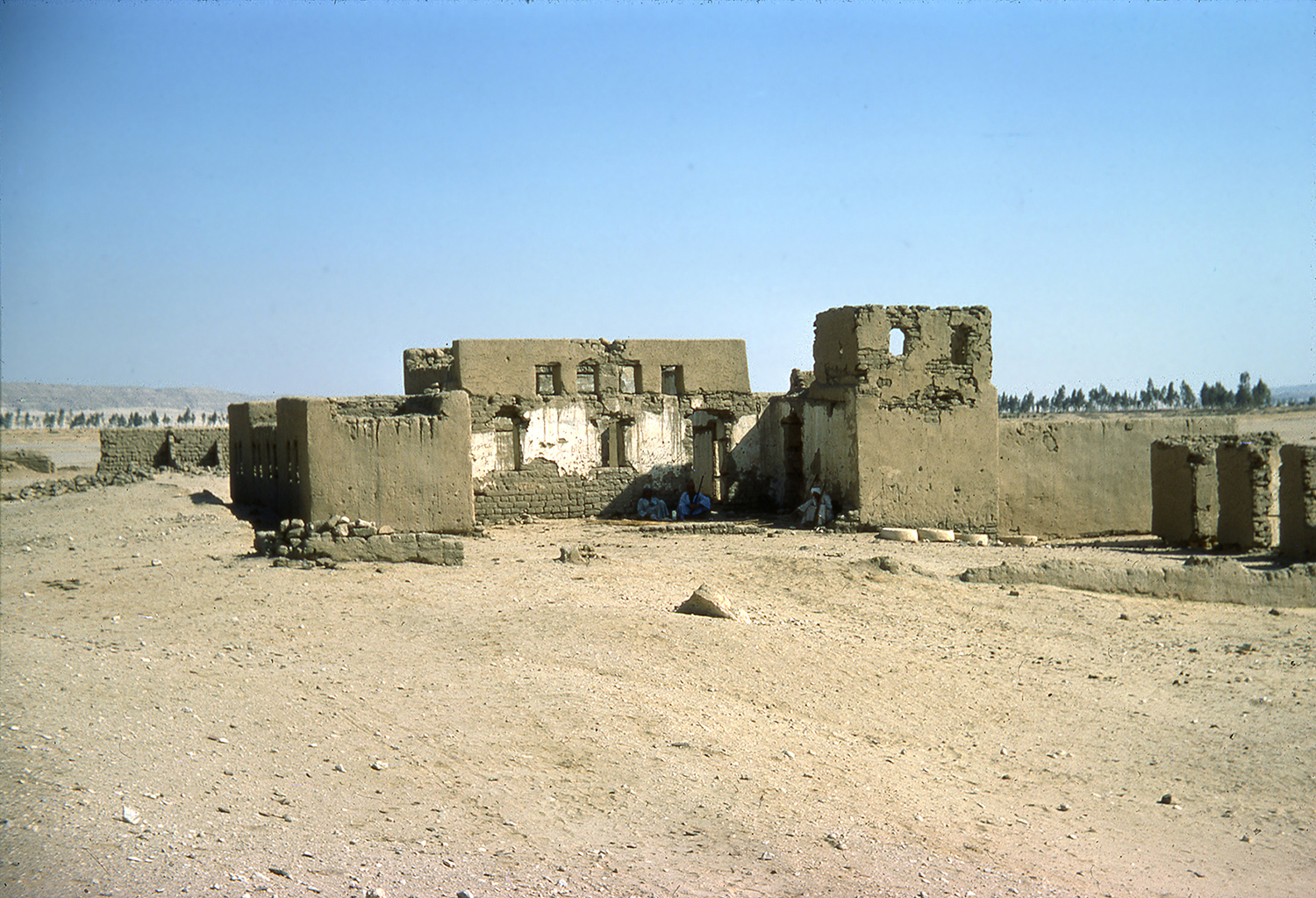 expedition house